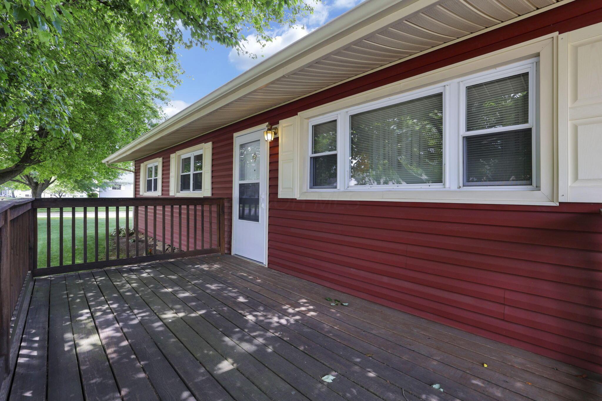 236 Fieldpoint Road Heath, OH 43056 - Photo 3 of 35 5-web-or-mls-0N4A3825