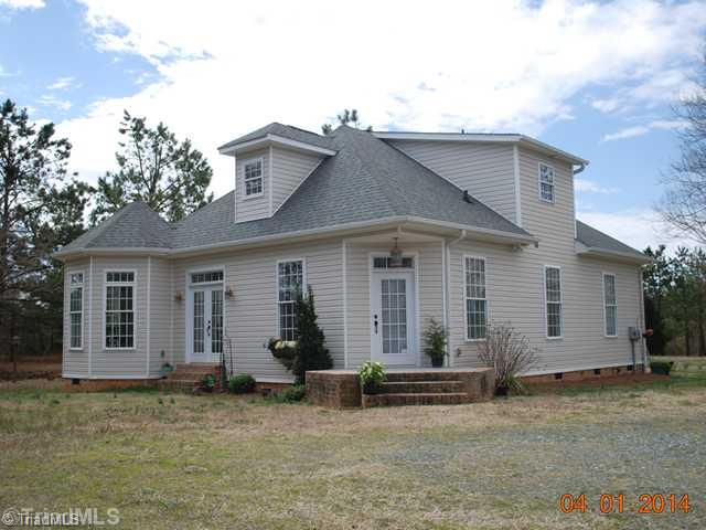 1911 Michael Road Lexington, NC 27295 - Photo 1 of 16 Exterior Front.
