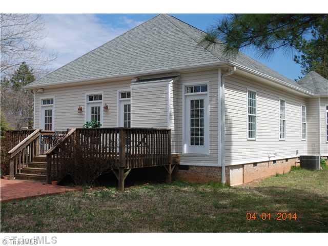 1911 Michael Road Lexington, NC 27295 - Photo 15 of 16 Patio/Deck.