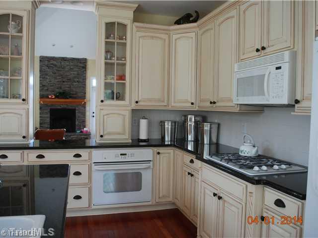 1911 Michael Road Lexington, NC 27295 - Photo 4 of 16 Kitchen.