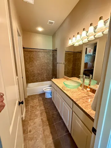 $2,950 | 3327 Bay W Boulevard, Horseshoe Bay, TX 78657