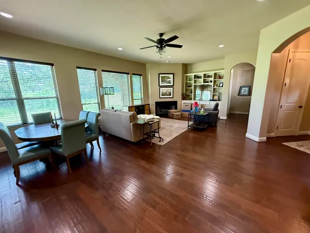 $2,950 | 3327 Bay W Boulevard, Horseshoe Bay, TX 78657