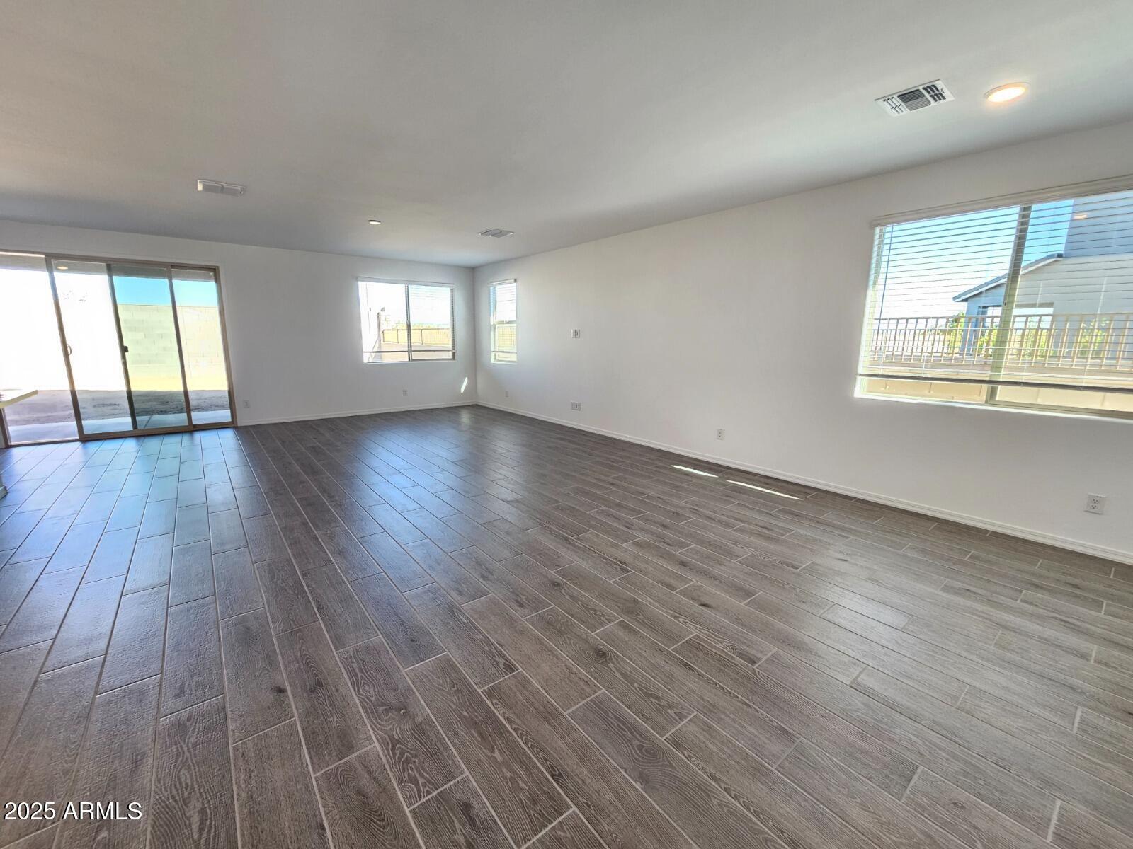 17236 West Via Dona Road Surprise, AZ 85387 - Photo 13 of 40 WhatsApp Image 2025-12-29 at 4.22.14 PM