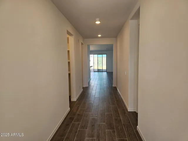 $2,500 | 17236 West Via Dona Road, Surprise, AZ 85387