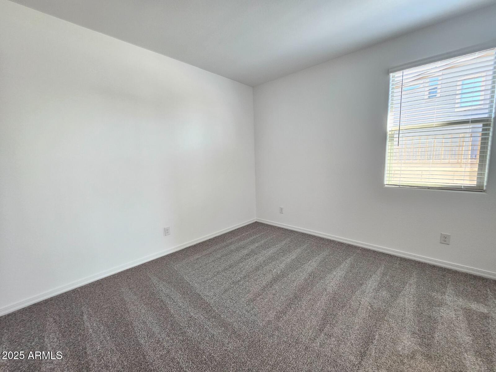 17236 West Via Dona Road Surprise, AZ 85387 - Photo 17 of 40 WhatsApp Image 2025-12-29 at 4.22.14 PM