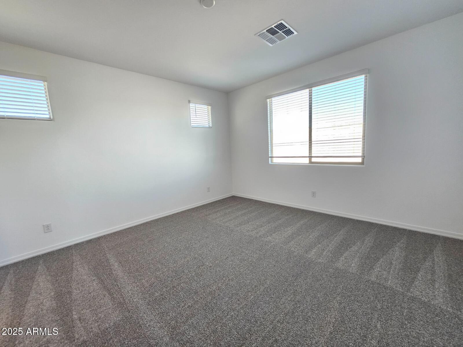 17236 West Via Dona Road Surprise, AZ 85387 - Photo 18 of 40 WhatsApp Image 2025-12-29 at 4.22.15 PM