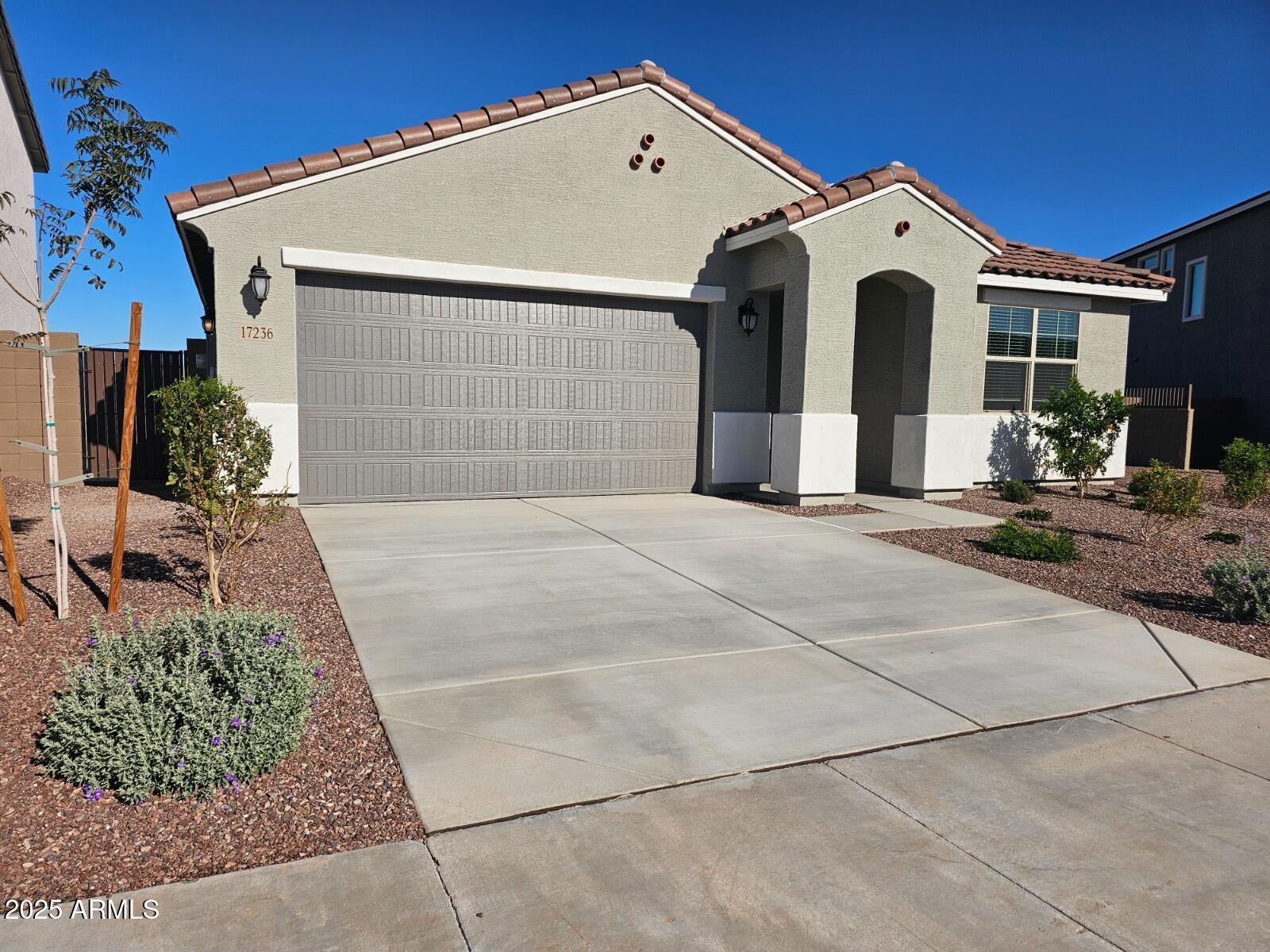17236 West Via Dona Road Surprise, AZ 85387 - Photo 3 of 40 WhatsApp Image 2025-12-29 at 4.22.15 PM