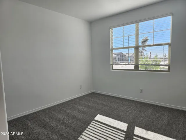 $2,500 | 17236 West Via Dona Road, Surprise, AZ 85387