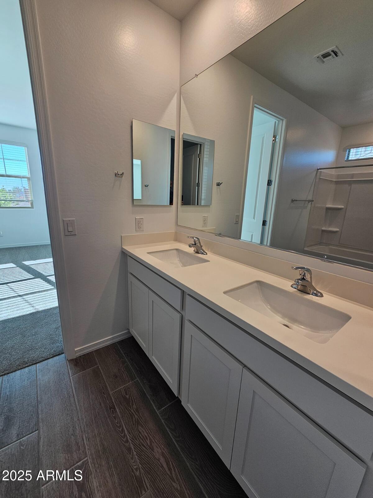 17236 West Via Dona Road Surprise, AZ 85387 - Photo 34 of 40 WhatsApp Image 2025-12-29 at 4.22.16 PM