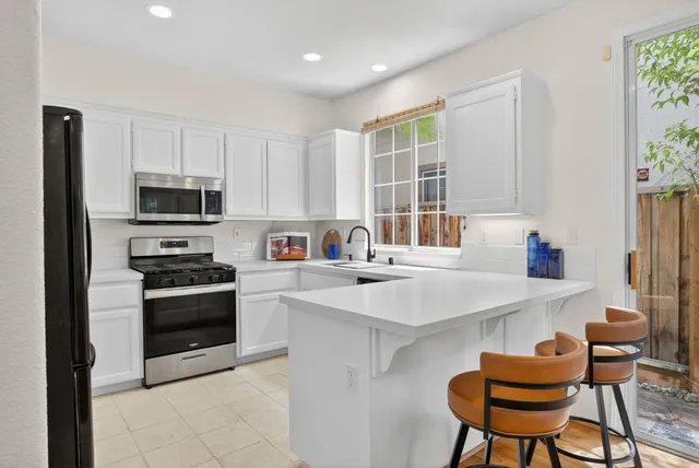 $1,598,000 | 612 Villa Centre Way, San Jose, CA 95128