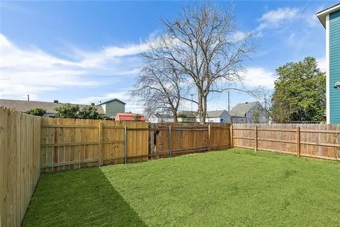 $499,000 | 2204-06 Pauger Street, New Orleans, LA 70116