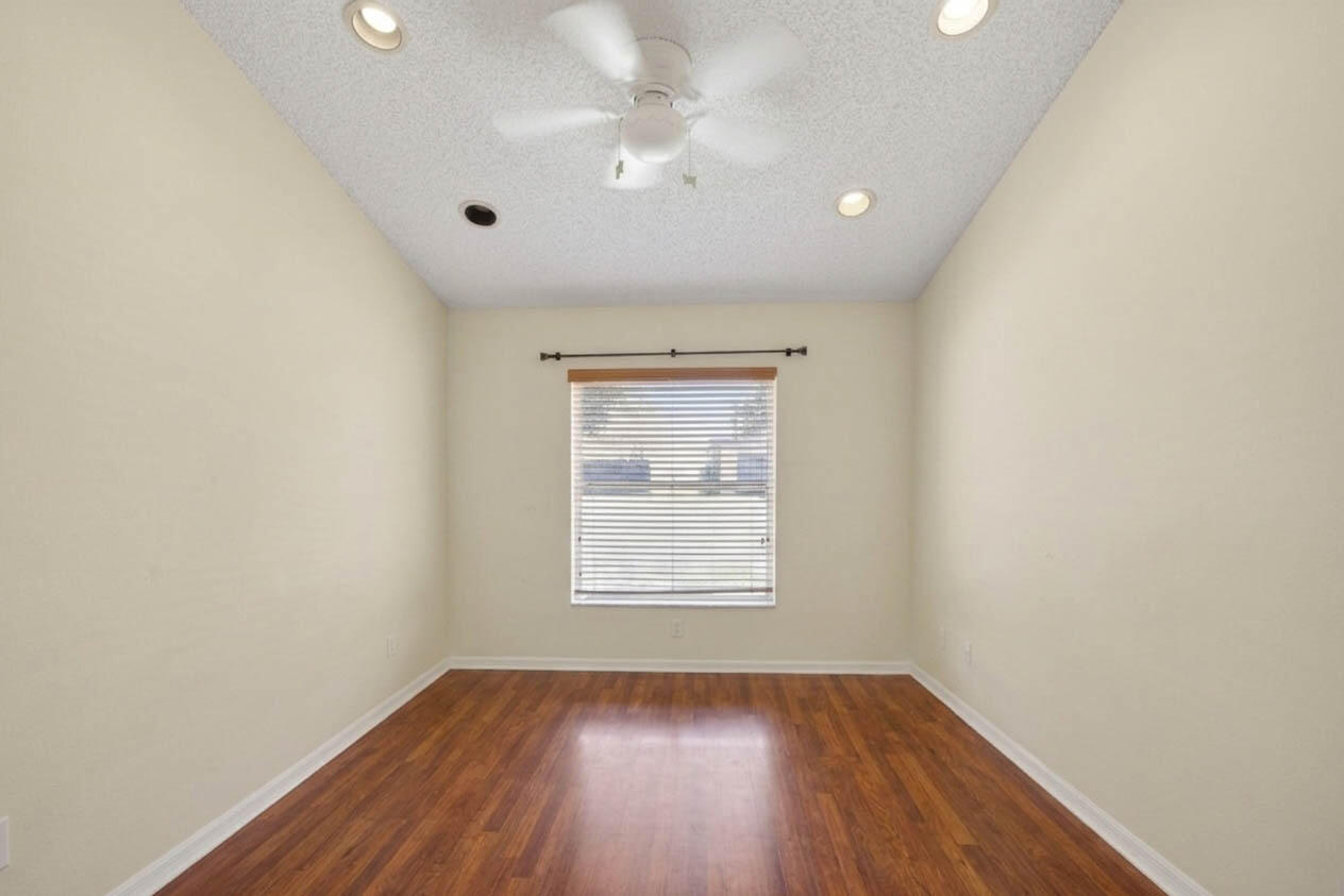 10870 Old Bridgeport Lane Boca Raton, FL 33498 - Photo 16 of 41 14