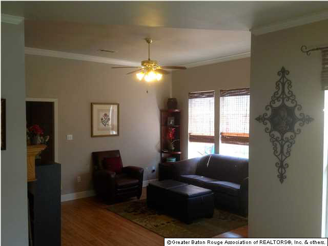 9591 Pecan Tree Drive Baton Rouge, LA 70810 - Photo 3 of 12