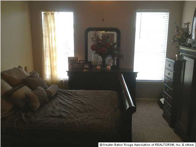 9591 Pecan Tree Drive Baton Rouge, LA 70810 - Photo 7 of 12