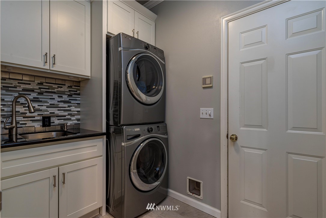 2401 Northeast 19th Street Renton, WA 98056 - Photo 22 of 30 Gallery Image 22