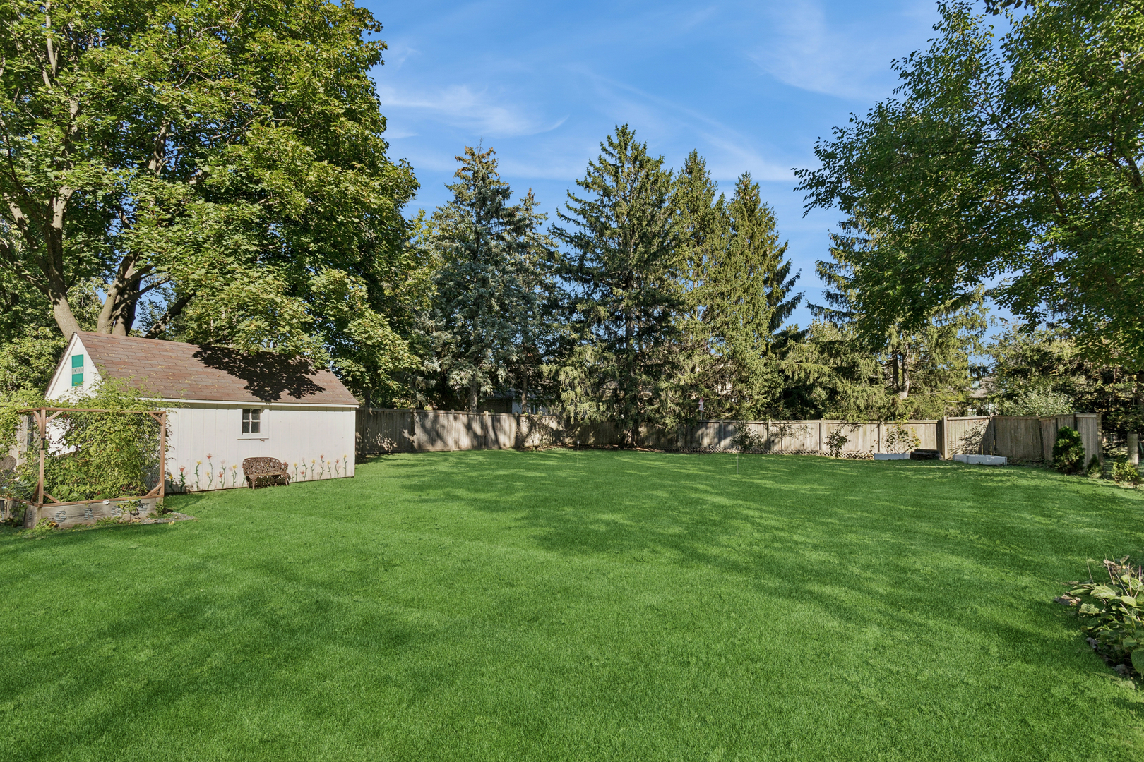 591 Greenwood Road Northbrook, IL 60062 - Photo 22 of 33 Gallery Image 22