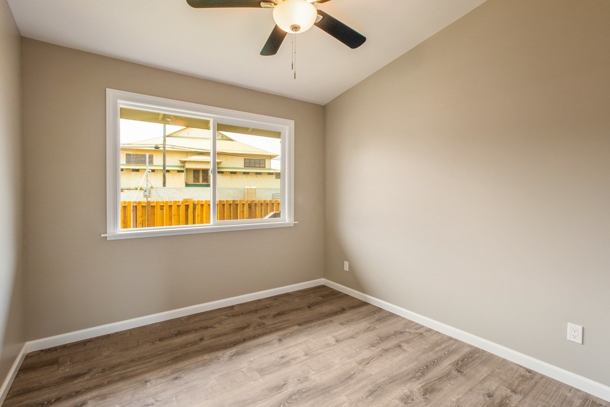4722 Mailihuna Road Kapaa, HI 96746 - Photo 9 of 22 a view of an empty room with a window