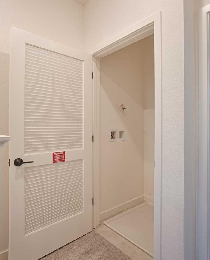 6701 Optimum Loop San Jose, CA 95119 - Photo 15 of 18 a bathroom with a shower