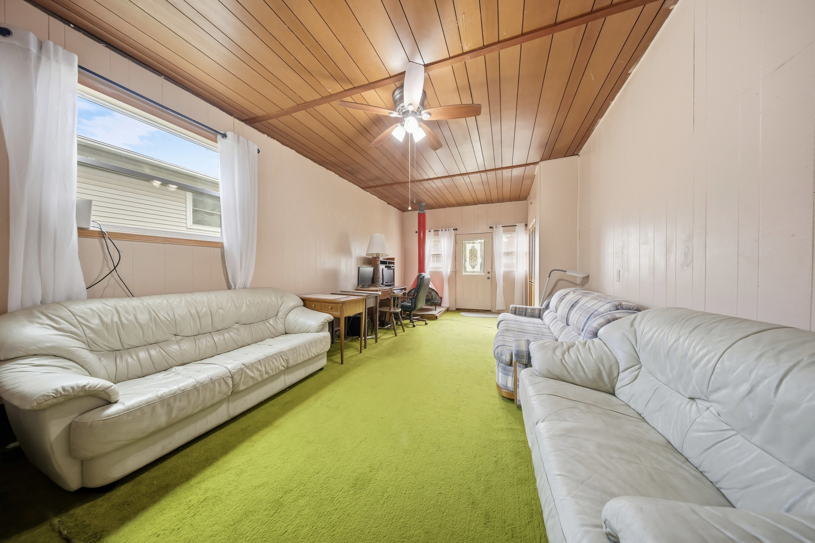 1864 Revere Street Freeport, IL 61032 - Photo 4 of 24