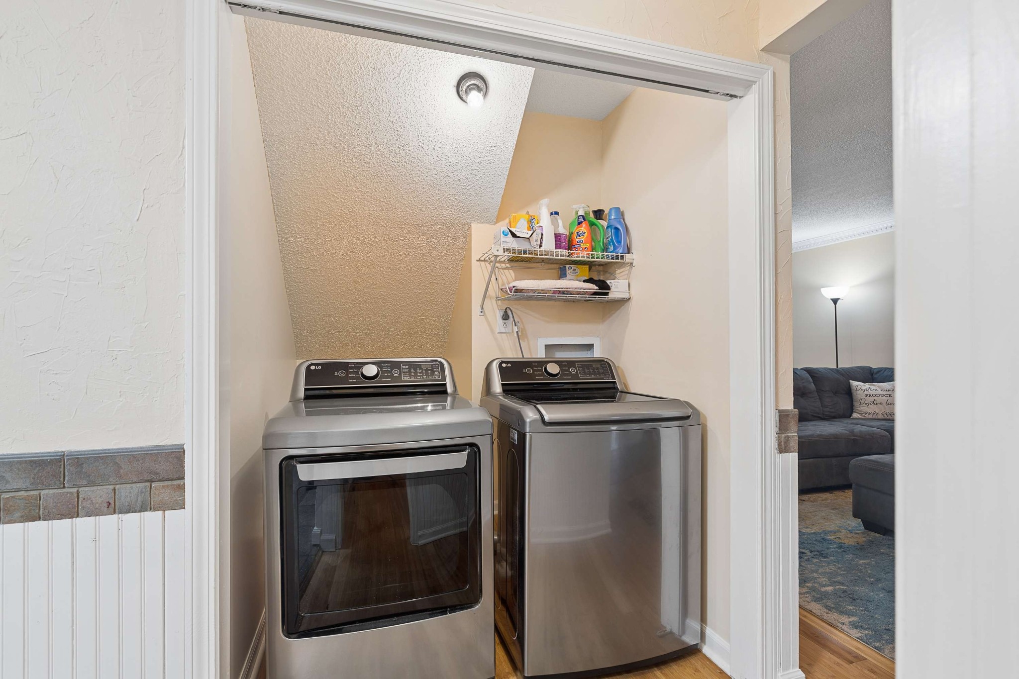 3332 Towne Village Road Antioch, TN 37013 - Photo 13 of 30 a kitchen with a stove and a refrigerator