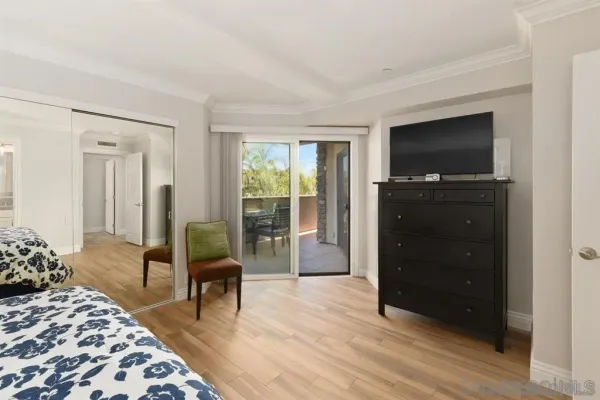 $4,975 | 7509 Draper Avenue, Unit 200, La Jolla, CA 92037