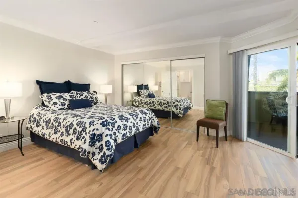 $4,975 | 7509 Draper Avenue, Unit 200, La Jolla, CA 92037