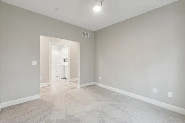 $474,900 | 1140 Lochaven Circle, Unit 10B, Hillsdale, MI 49242