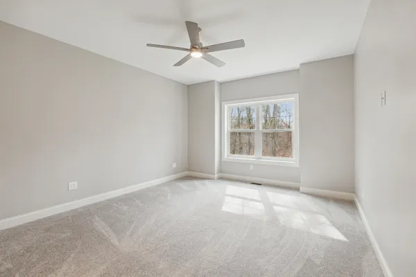 $474,900 | 1140 Lochaven Circle, Unit 10B, Hillsdale, MI 49242