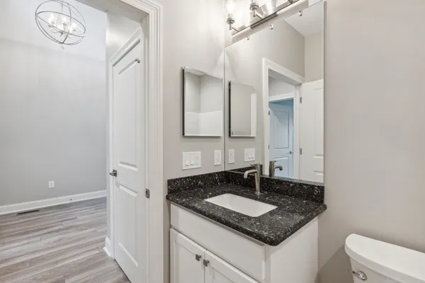 $474,900 | 1140 Lochaven Circle, Unit 10B, Hillsdale, MI 49242