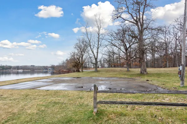$474,900 | 1140 Lochaven Circle, Unit 10B, Hillsdale, MI 49242