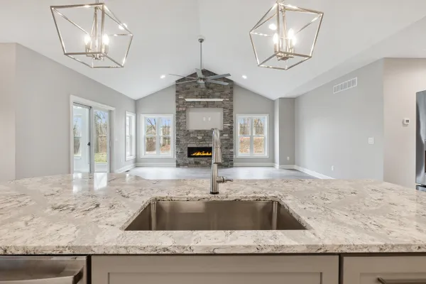 $474,900 | 1140 Lochaven Circle, Unit 10B, Hillsdale, MI 49242