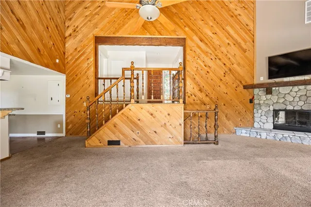 a view of an house with entertaining space