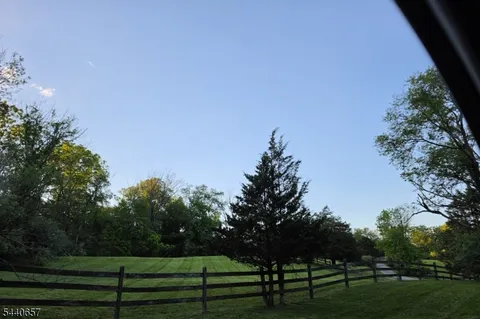 $475,000 | 15 Plotts Road, Newton, NJ 07860
