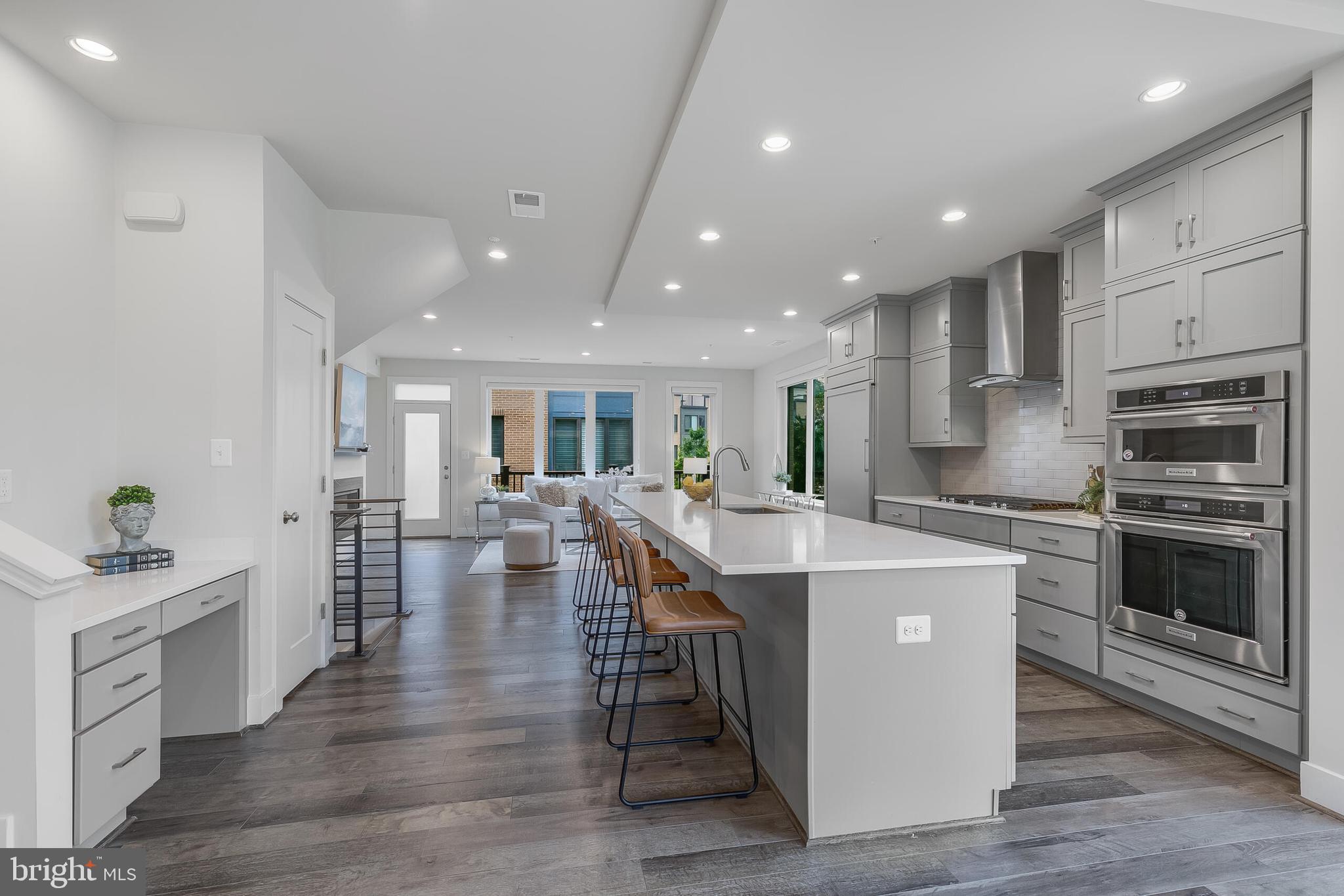 6684 Eames Way Bethesda, MD 20817 - Photo 12 of 37