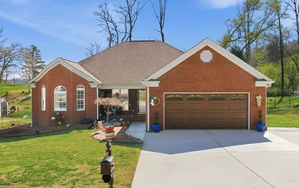 $415,000 | 10206 Nissi Way, Soddy-Daisy, TN 37379