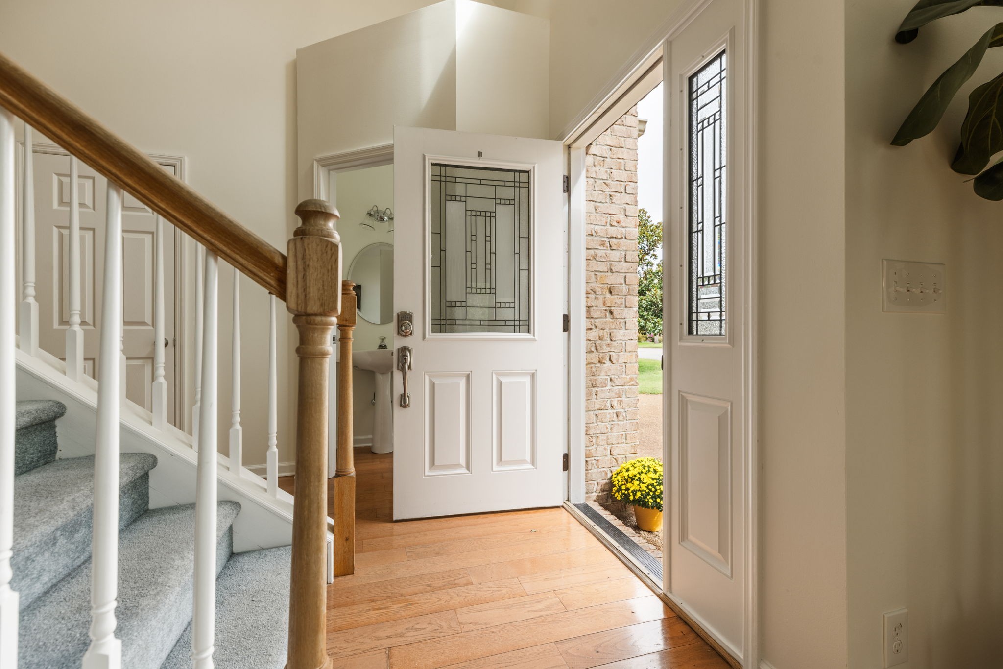 8013 Boone Trace Nashville, TN 37221 - Photo 7 of 34 a view of an entryway with front door
