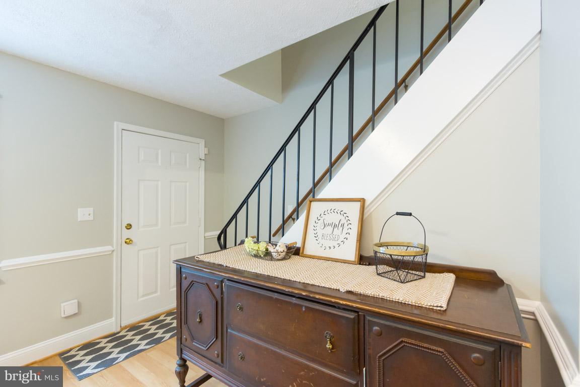 4122 Midland Road Midland, VA 22728 - Photo 5 of 24 Interior (General)
