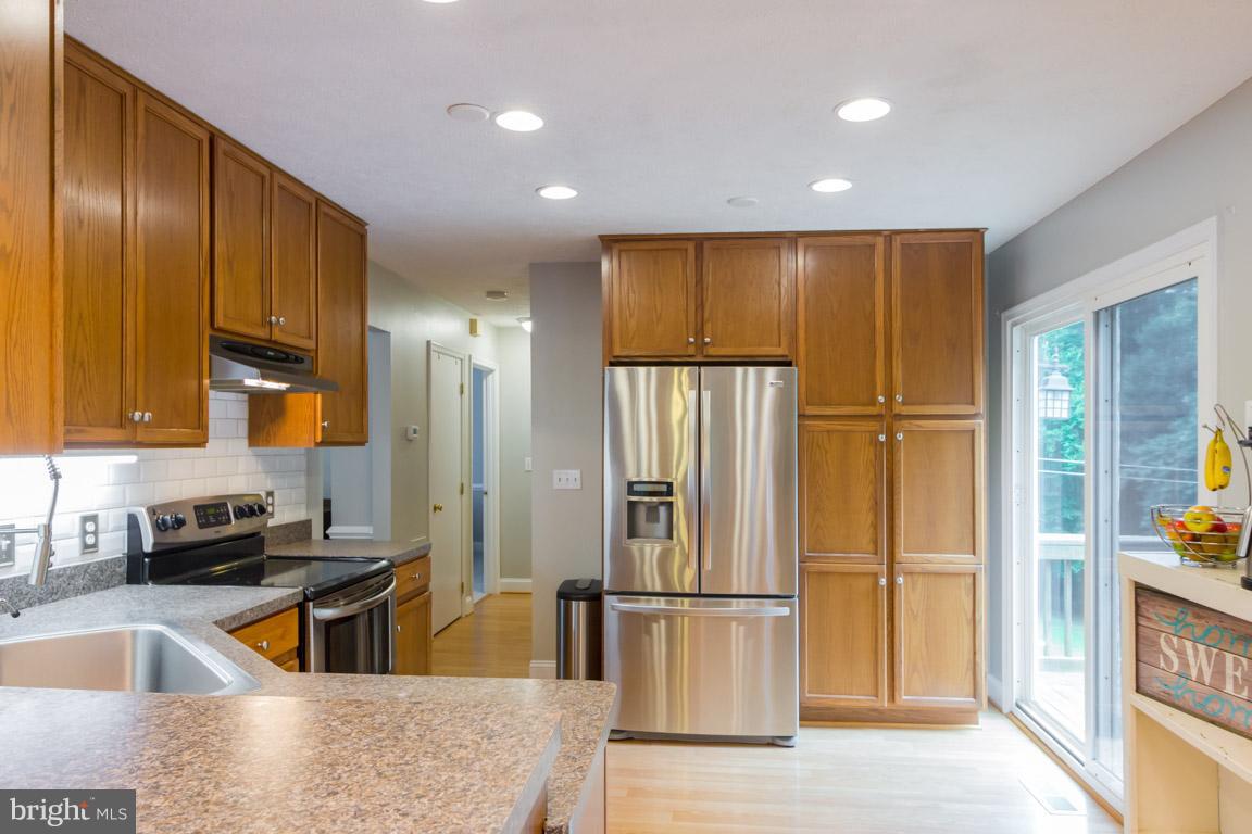 4122 Midland Road Midland, VA 22728 - Photo 8 of 24 Kitchen