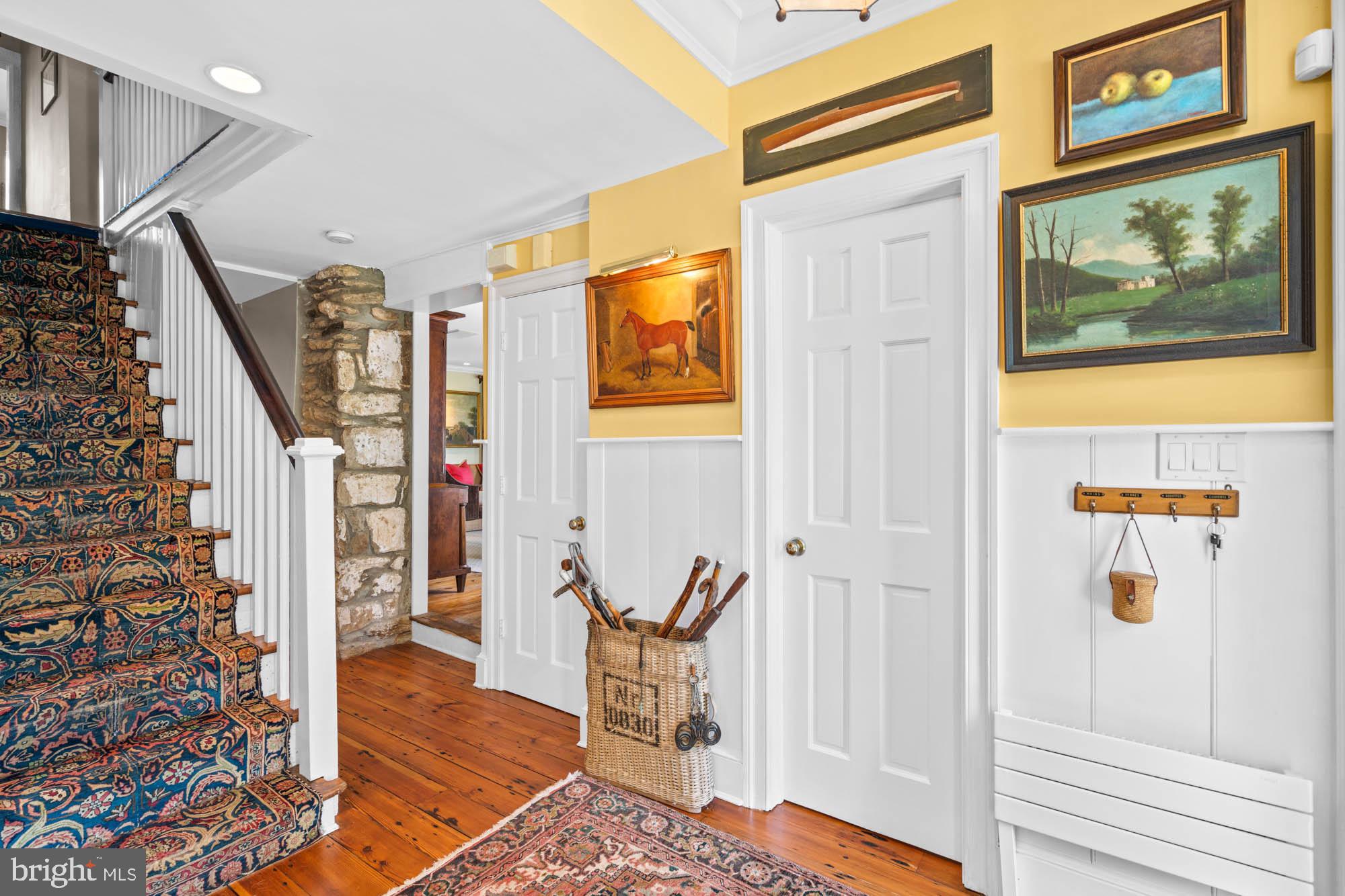 20202 St Louis Road Purcellville, VA 20132 - Photo 8 of 18