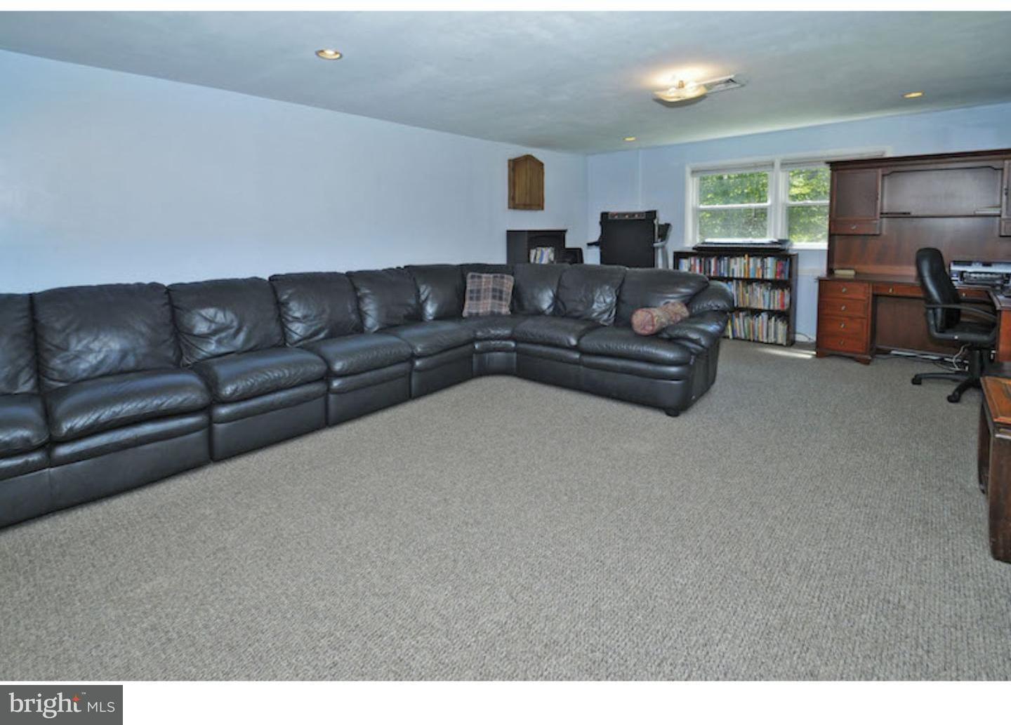 3520 Hale Road Huntingdon Valley, PA 19006 - Photo 14 of 24 Family Room