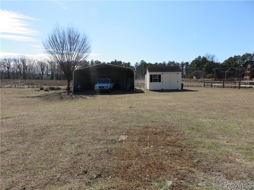 241 Custis Millpond Road West Point, VA 23181 - Photo 11 of 37 Gallery Image 11