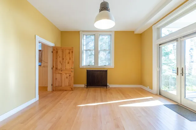 $289,000 | 10 Summer Street, Unit 1, Rockport, ME 04856