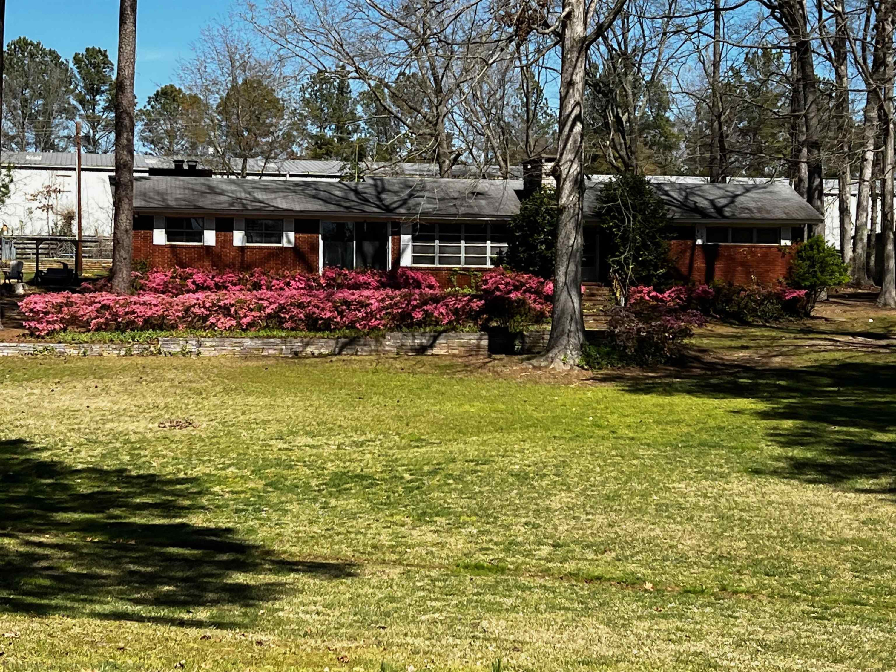 3007 Old Raleigh Road Apex, NC 27502 - Photo 16 of 39 a front view of a building with garden