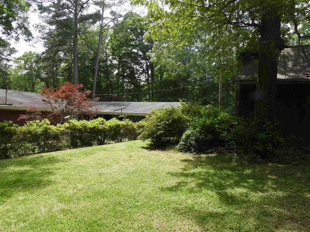 a view of an entryway