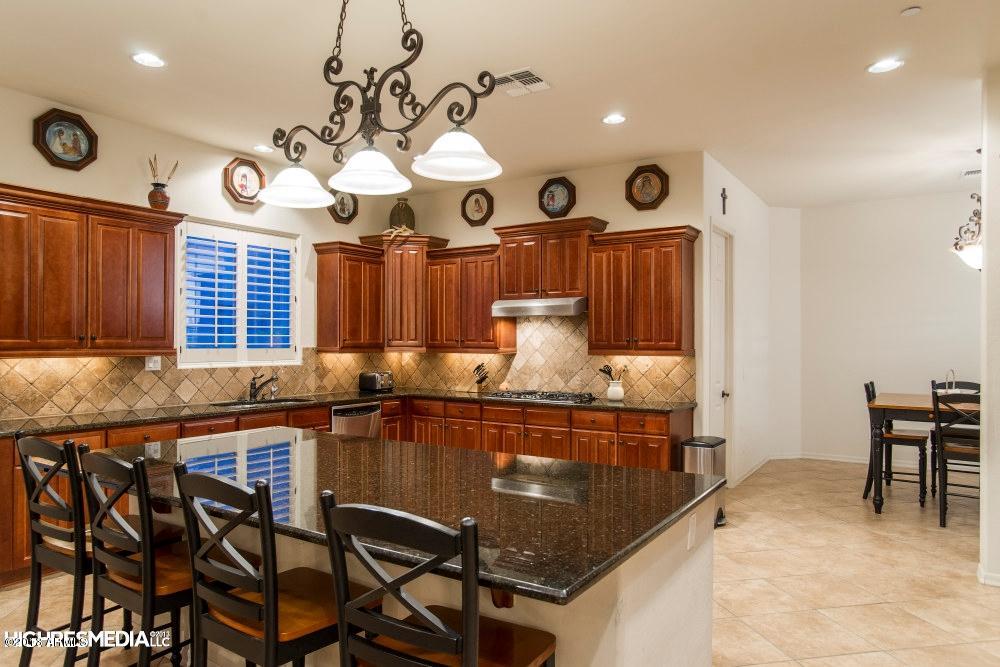 3731 East Maffeo Road Phoenix, AZ 85050 - Photo 7 of 32 Kitchen 2