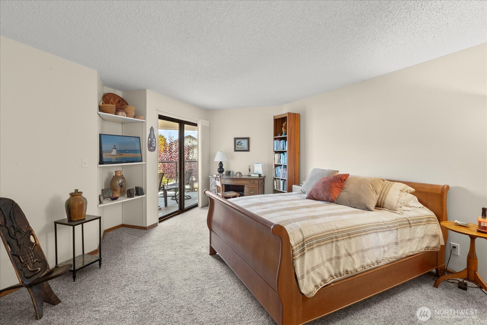 524 Maple Street, Unit 102 Edmonds, WA 98020 - Photo 17 of 33