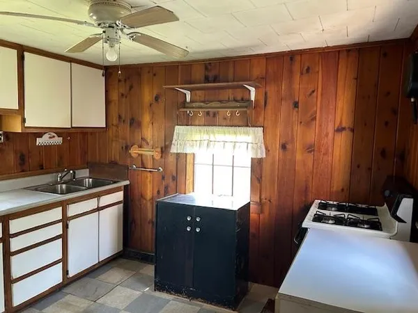 $375,000 | 310 Highway 119, Fitzwilliam, NH 03447