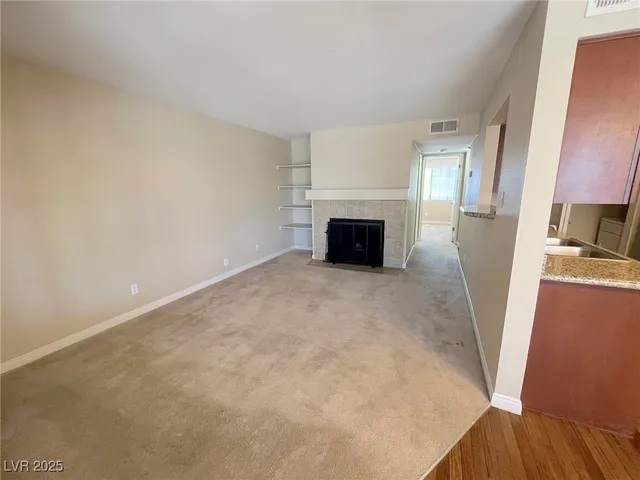 $1,150 | 2750 South Durango Drive, Unit 2139, Las Vegas, NV 89117
