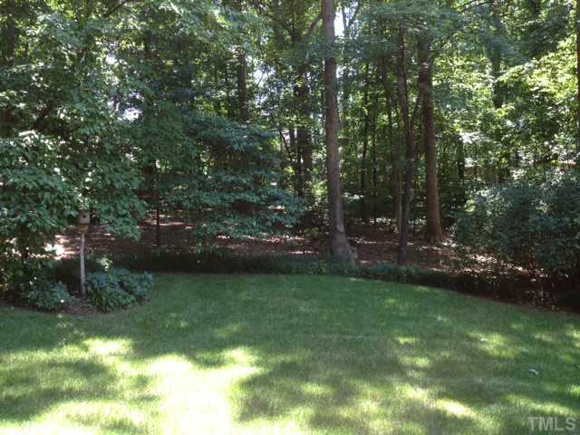 907 Temple Street Raleigh, NC 27609 - Photo 7 of 11 Can you say privacy galore!!!
