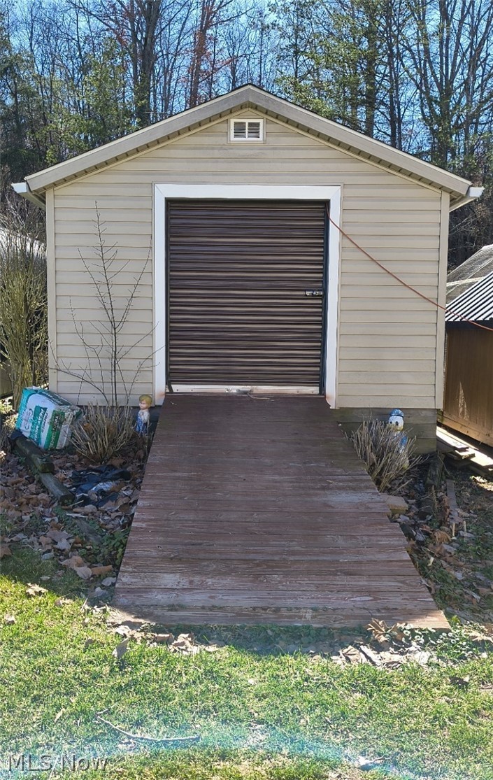 10174 Veto Road Belpre, OH 45714 - Photo 13 of 45 Storage shed
